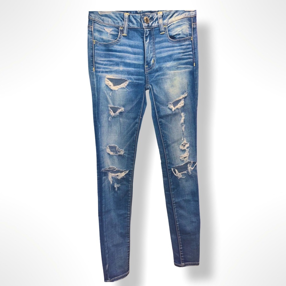Slightly worn AMERICAN EAGLE DENIM.